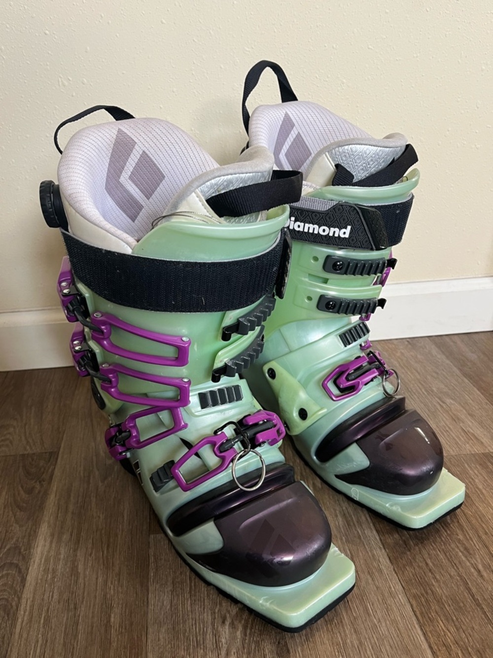 Black Diamond Stiletto Telemark Boots Size 26.0